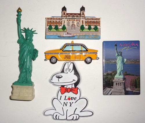 Vintage Kühlschrankmagnete - New York City Ellis Island Freiheitsstatue Taxi