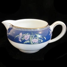 BLUE SIAM by Wedgwood CREAMER 2.5" tall NEW NEVER USED made in England 