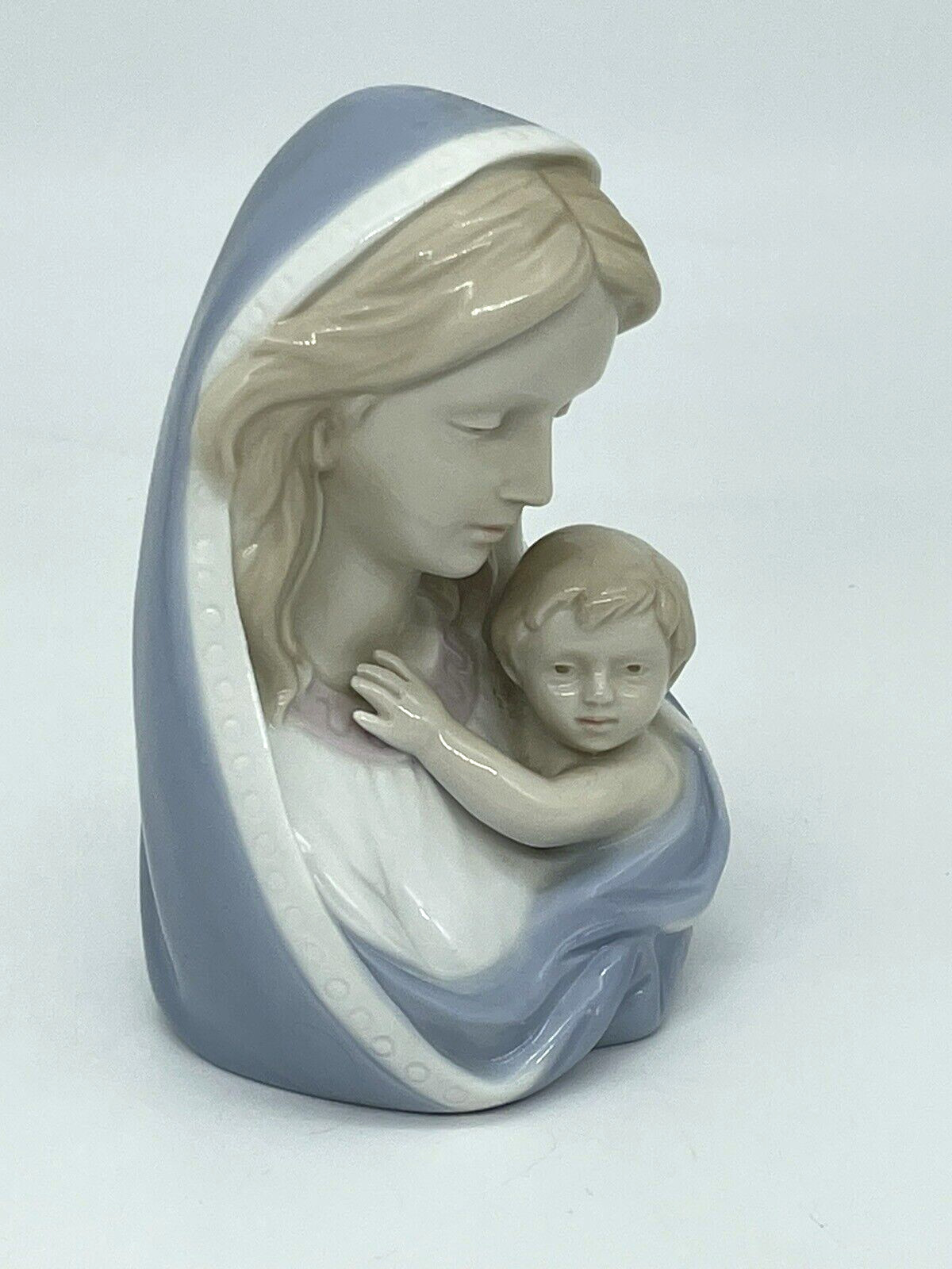 Madonna and Child Ave Maria Porcelain Music Box RR Roman Sankyo JAPAN