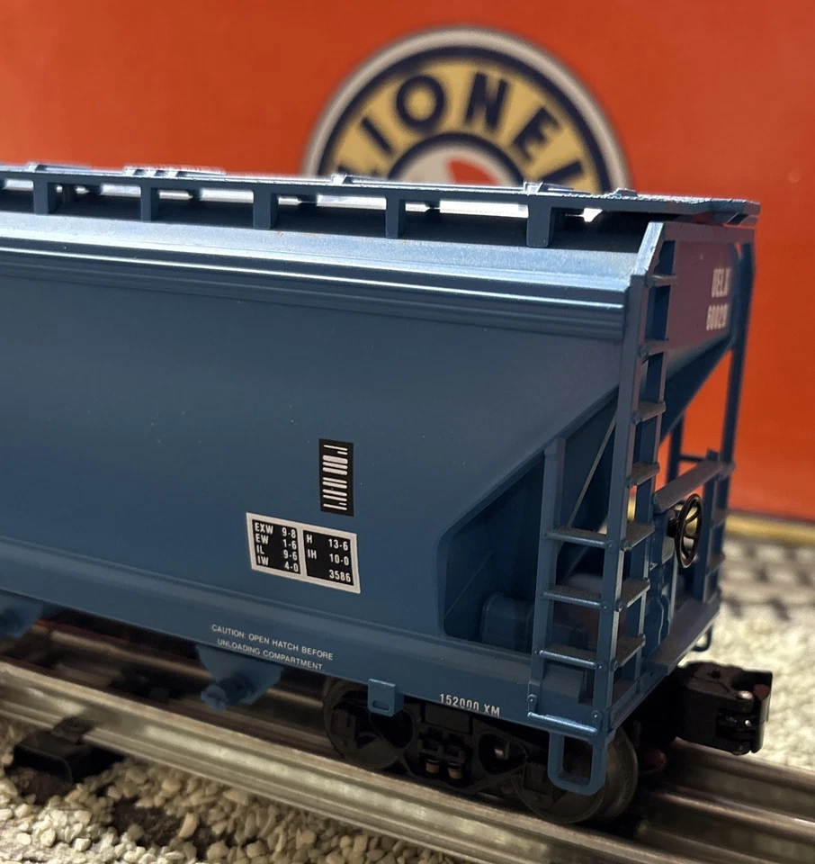 LIONEL~6-17118~ADM 3 BAY CENTERFLOW HOPPER CAR #60029~O SCALE - Image 4 of 4