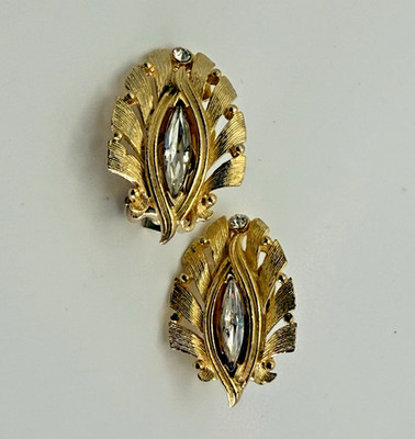 Vintage ROMA Gold Tone Leaf Rhinestone Clip On Earrings Navette Crystal Signed
