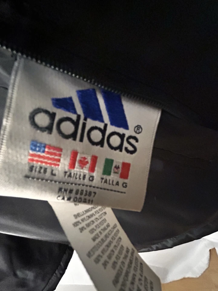 Adidas мужчин LG высокий двусторонний пуховик ветровка черный и белый и серый с капюшоном. - Изображение 2 из 4