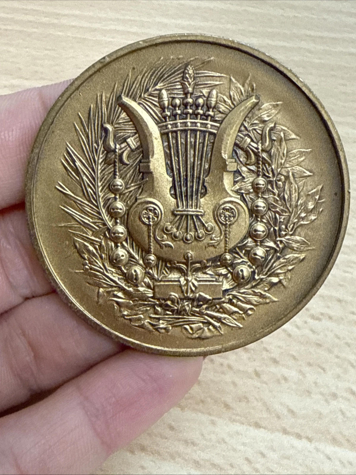 Médaille Concours Musical Boutons À Identifier