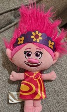 Trolls World Tour Poppy Plush 9  Doll With Pink/Yellow Dress  Headband T14