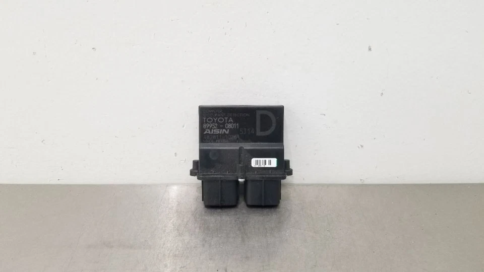 MÓDULO DE CONTROL SRS 16 TOYOTA TUNDRA DOBLE CABINA 8995208011 Foto 2 de 4