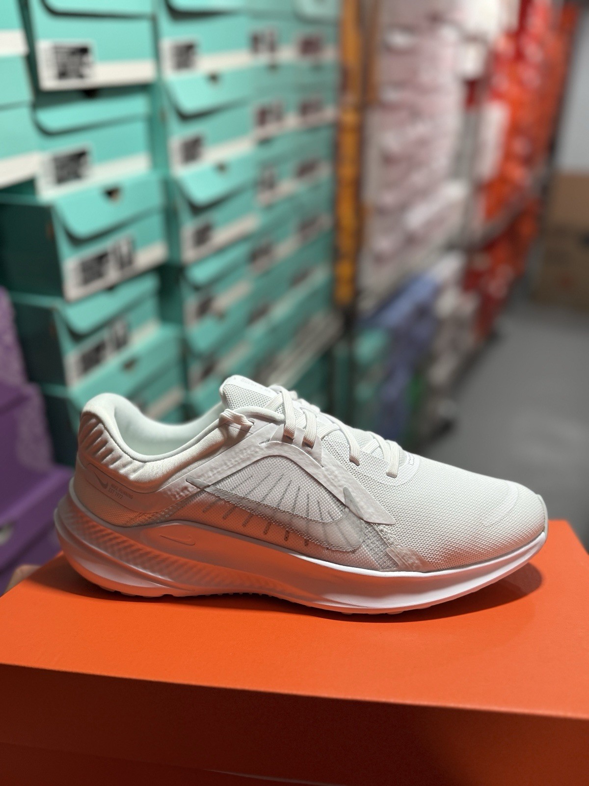 Nike Quest 5 Triple White Gray Athletic Running Sneakers DD0204-100 Men Size thumbnail 4