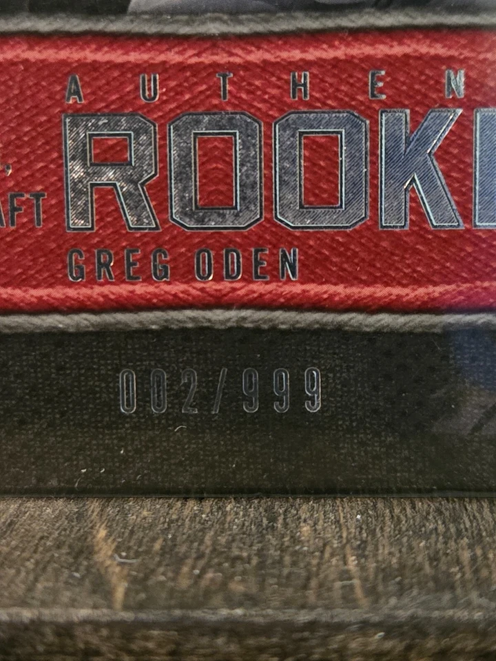 Tarjeta de radiocontrol de novato Greg Oden #141 2007-08 SP Game usada auténticos novatos/999 Foto 2 de 3