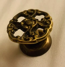 antique hardware Victorian French Provincial Flower brass drawer pull knob