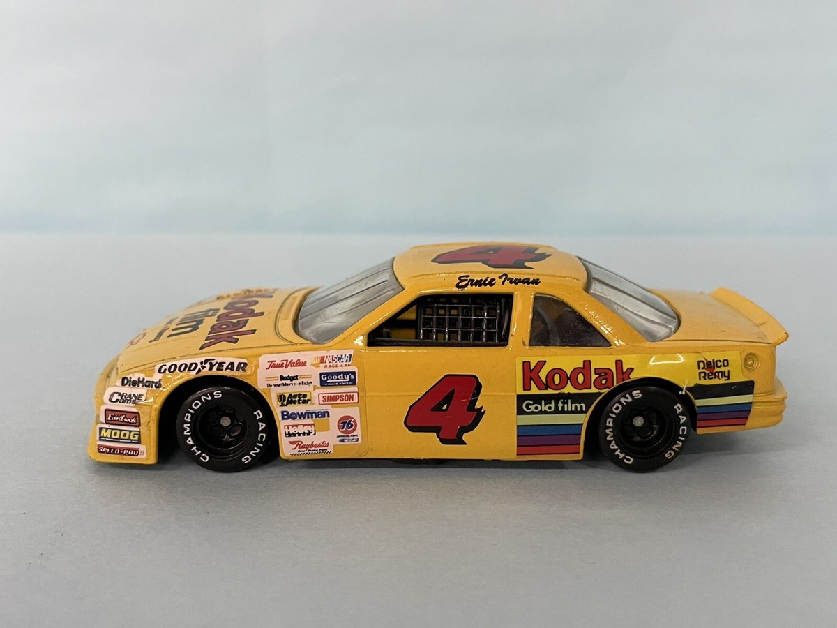 RACING CHAMPIONS NASCAR 1:43 SCALE #4 ERNIE IRVAN DIE-CAST CAR