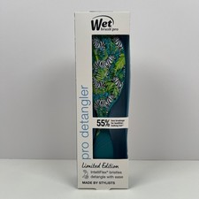Wet Brush Pro In the Wild Pro Detangler Zebra BWP830IWZE Limited Edition NIB