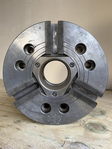KITAGAWA B-210 | 10" 3 Jaw Power Chuck 31mm To 254mm 75mm Bore Hole