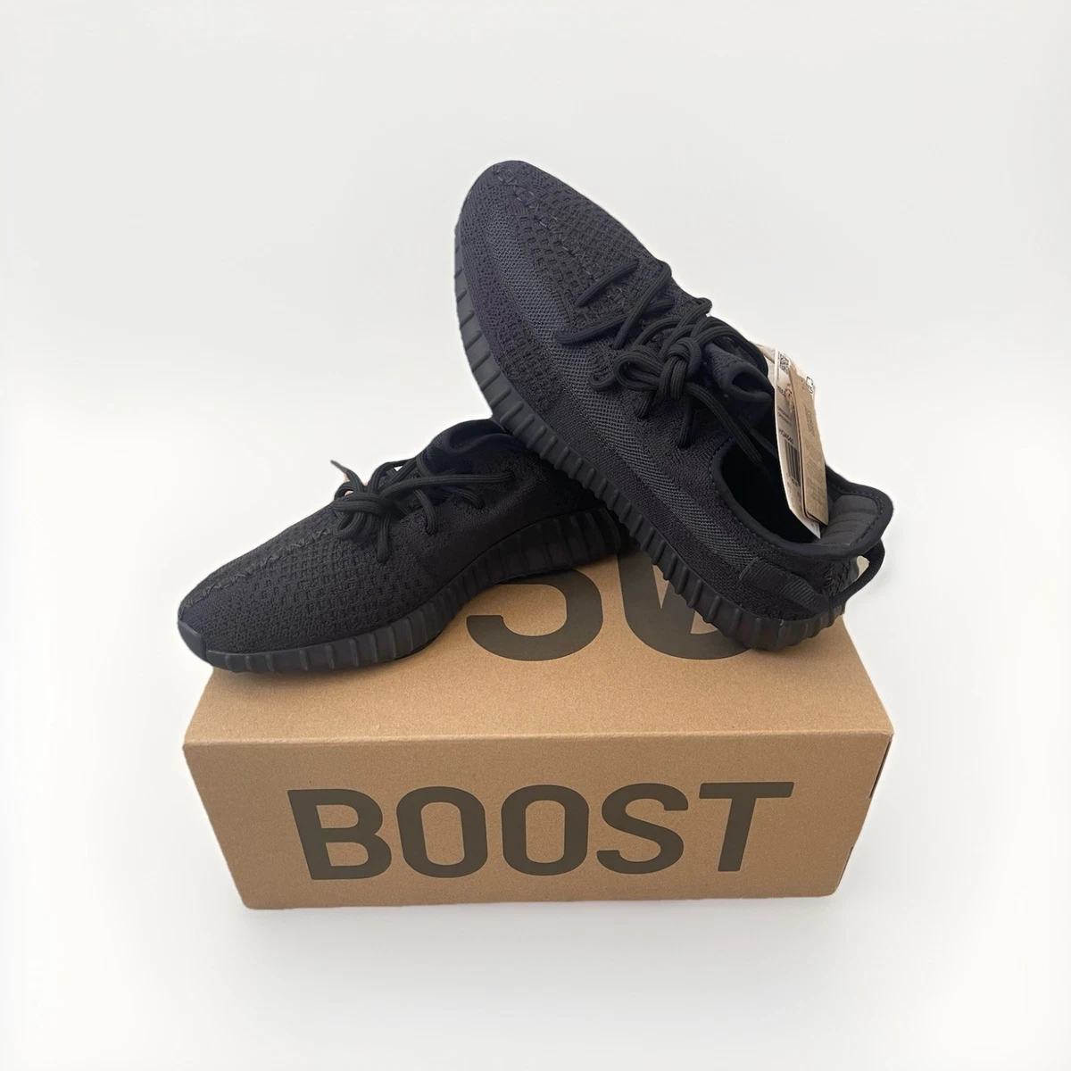 adidas gazelle silver green womens Yeezy Boost 350 Pirate Black V1  THE-ECHELON