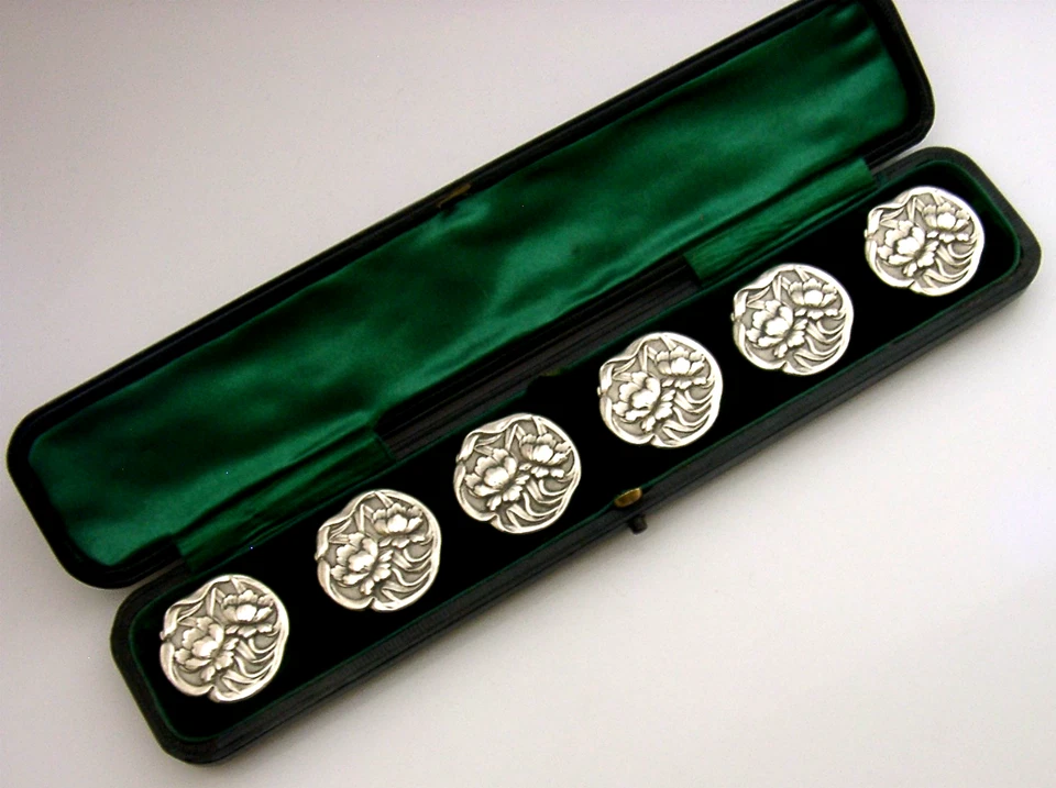 SEIS GRANDES BOTONES DE FLOR DE LIRIO DE AGUA ART NOUVEAU PLATA ESTERLINA 1902 ANTIGUOS Foto 3 de 4