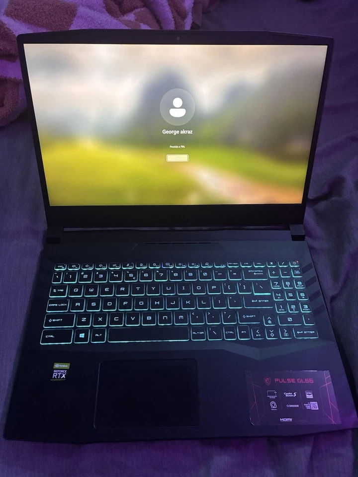 Portátil para juegos MSI Pulse GL66 I7-11800H, 16 GB RAM, 1 TB NVMe SSD, RTX 3050 Foto 3 de 4