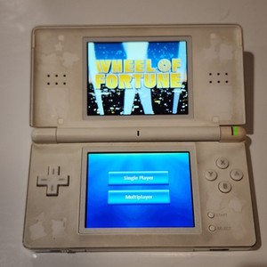 ニンテンドーDSライト 1280px-Nintendo-DS-Lite-Black-