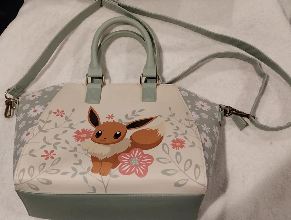 Loungefly POKEMON EEVEE Floral Spring Green Satchel Purse Bag - Imagem 3 de 4