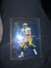 2000 Fleer Skybox Dominion Football Brett Favre Characteristics 1 of 10 C