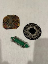 3 VINTAGE LADIES BELT BUCKLES 2  bakelite  1940's
