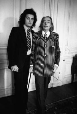 The painters Albery and Salvador Dali at the Hotel Meurice in 1970s Old Photo