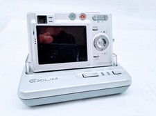 CASIO EXILIM EX-Z40 Compact Digital Camera Silver