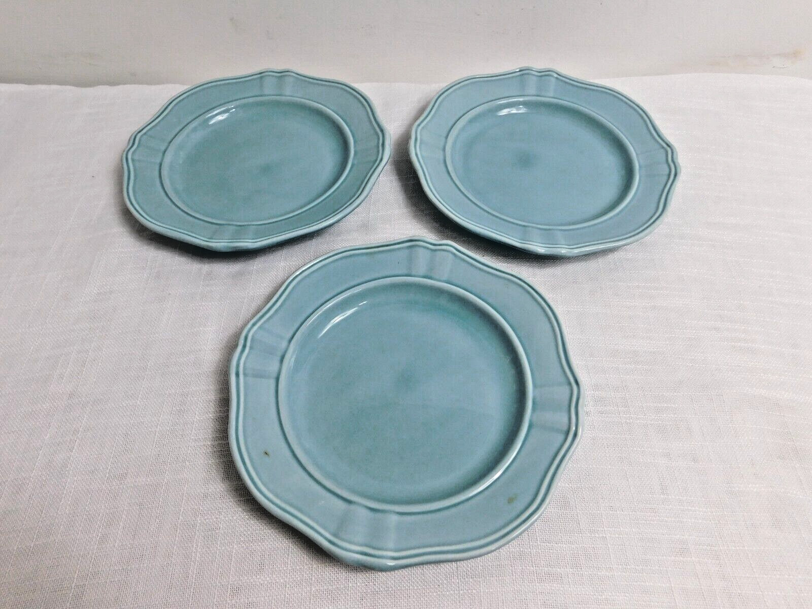 C7 - Threshold Stoneware Wellsbridge Aqua Blue Salad Plates Lot of 3
