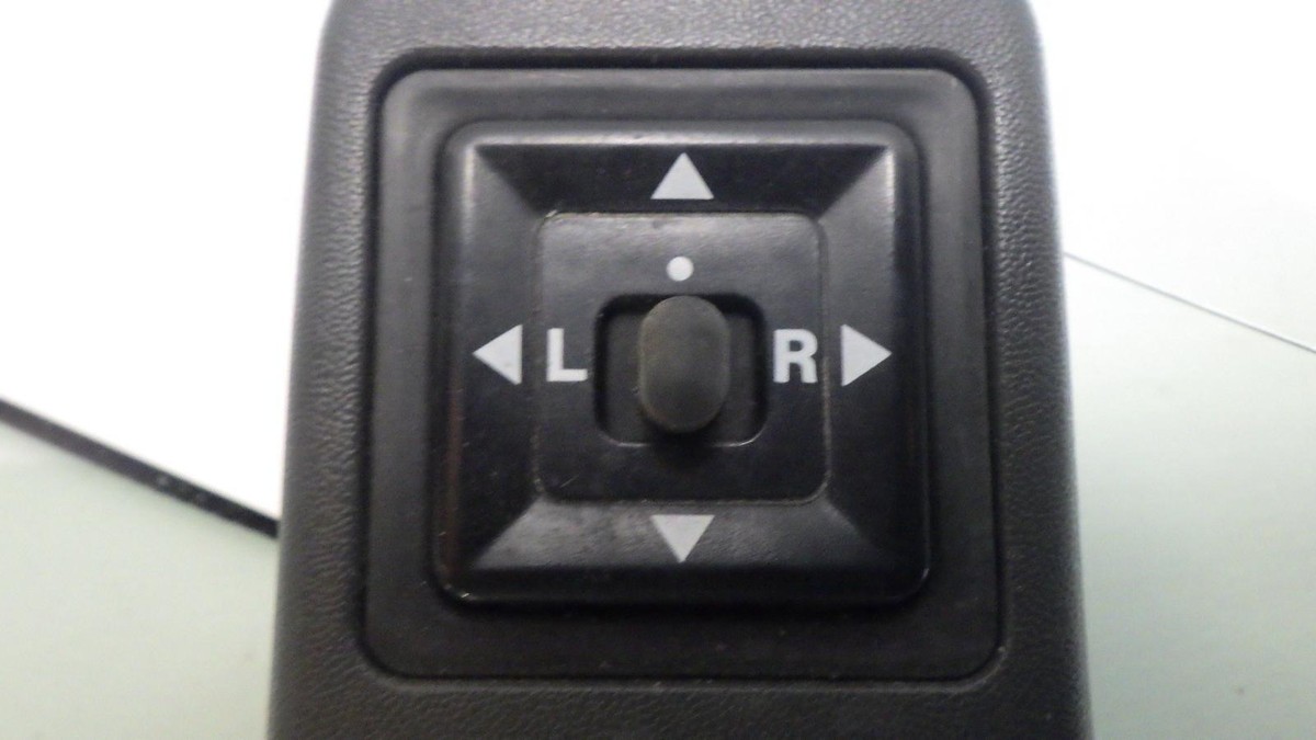 02 MITSUBISHI MONTERO SPORT Front Door Switch | eBay