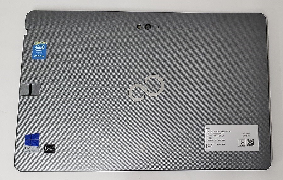 Fujitsu ARROWS Tab Q665/L Core m-5Y10c RAM 4GB SSD 128GB Fujitsu ARROWS Tab Q665/L Core m-5Y10c RAM 4GB SSD 128GB