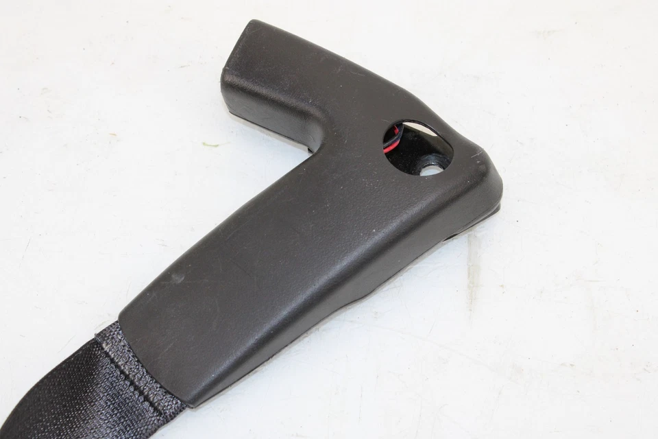 Cinturón de seguridad derecho Chevrolet Corvette Z06 2006-2012 15930398 OEM NL101 Foto 3 de 4