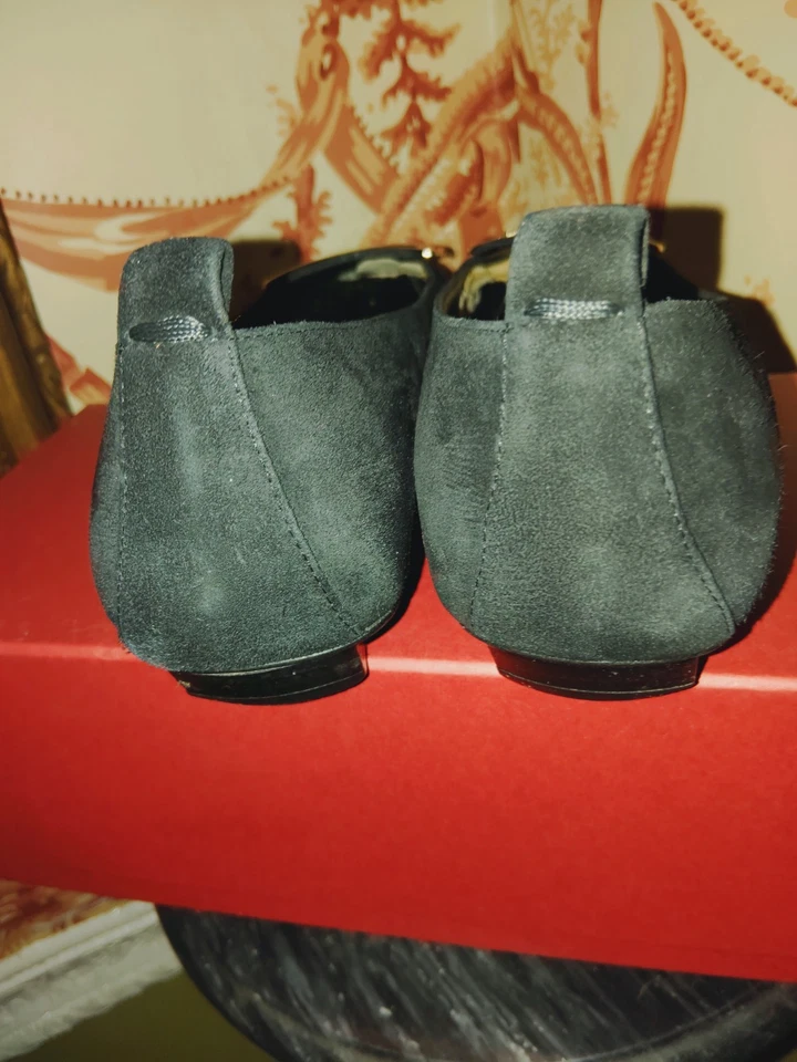 GUC ROGER VIVIER черный Belle замши золотой пряжки низкий каблук размер 7 - Изображение 4 из 4