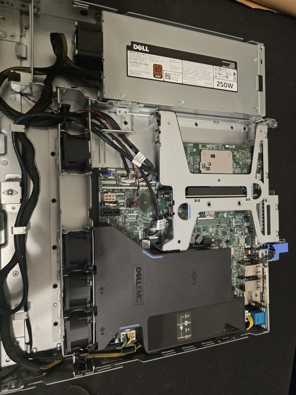 Dell PowerEdge R240 Intel Xeon E-2144G 3.6GHz 16GB RAM & Two 960gb HDD included