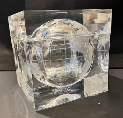 Alessandro Albrizzi Lucite World Globe Form Ice Bucket Mid Century Vintage Rare
