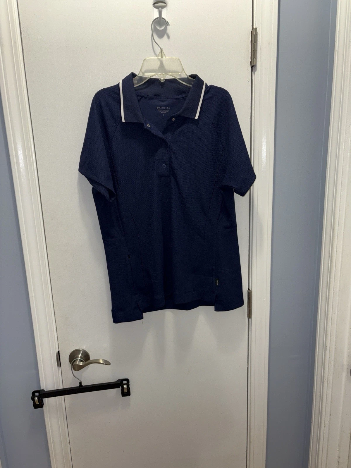 Athleta Everyday Navy Polo Tee Womens L Short Sleeve zip front- never worn