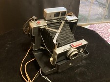 Polaroid, Vintage Polaroid 250 Land Camera