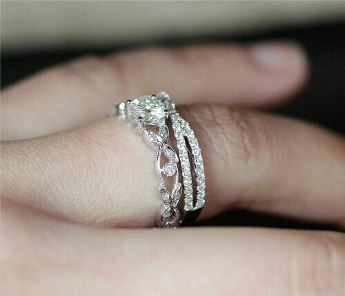 2.00CT Round Cut VVS1 Diamond 14K White Gold Plated Bridal Set Engagement Ring - Picture 3 of 8