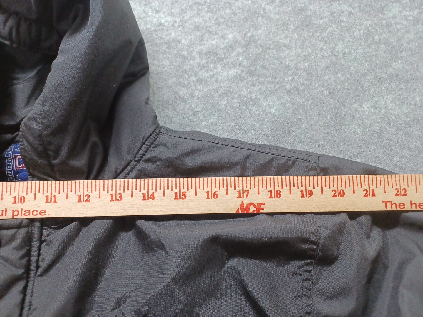 Duke Blue Devils Black Winter Coat Worn TWICE ! - Beautiful - BOYS LARGE