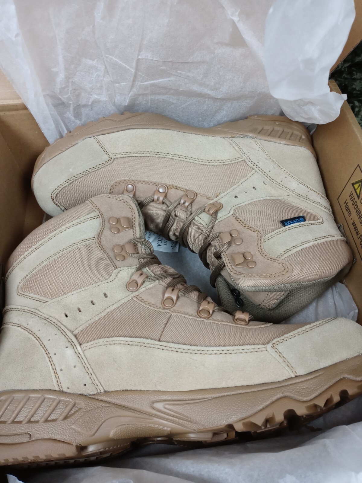 Itasca Men's Coyote Boots Tan Size 10.5 