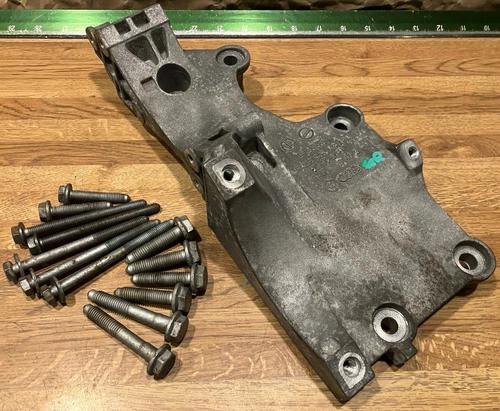 2005 2006 VW 1.9L BRM PD TDI Engine Accessory Bracket MK5 Jetta Golf 038903143AF