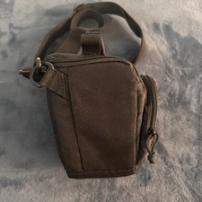 LowePro Toploader Zoom 45 AW Camera Bag With All Weather Cover  Strap