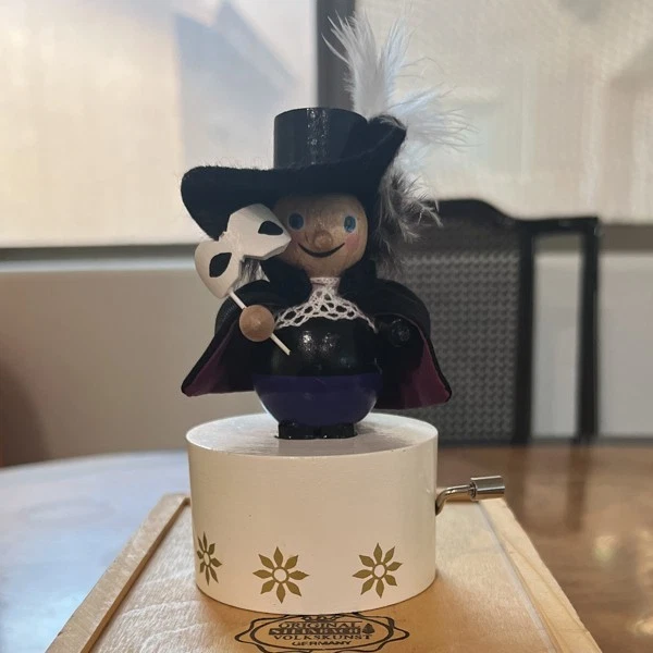 Steinbach Musical Phantom Figurine (READ) Music Of The Night Phantom Of Opera