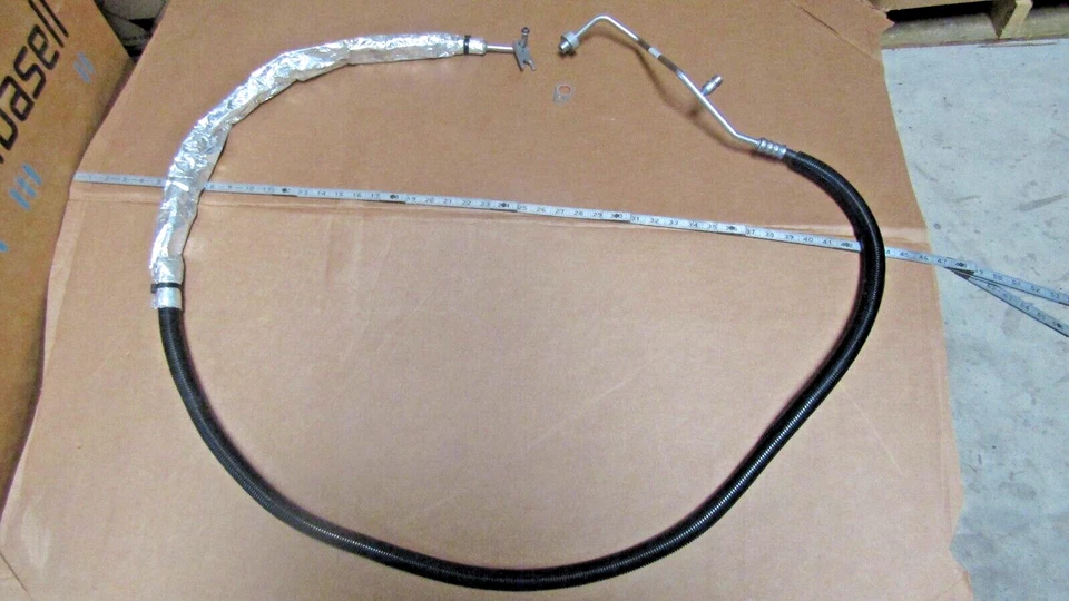 Шланг всасывающий и жидкостный в сборе 4116634C92 2021 22 для грузовых автомобилей International - Изображение 2 из 4