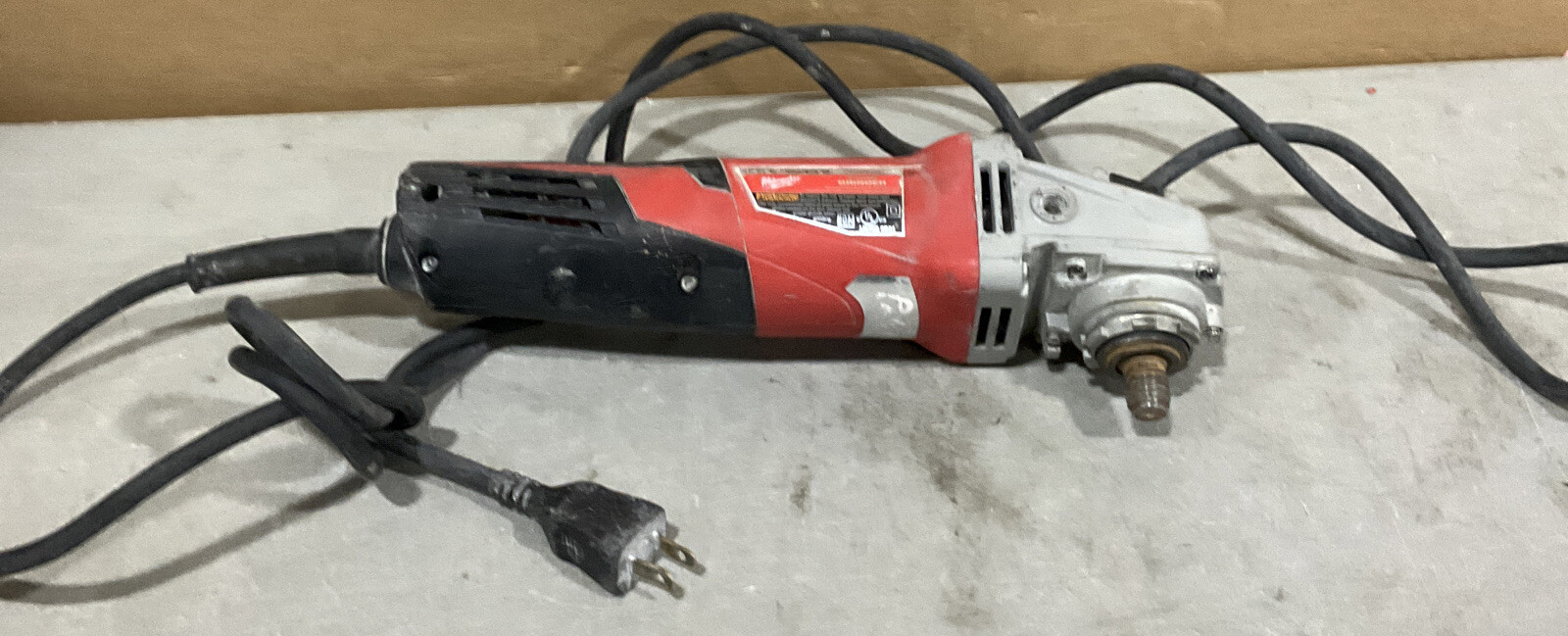 USED Milwaukee 611733D 13 Amp 5 in. Small Angle Grinder MISSING HANDLE