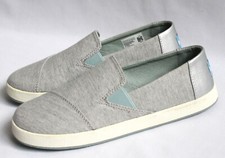 TOMS Big Girls Size 5.5 Avalon Loafer Drizzle Grey Micro Crosshatch Slip On Shoe