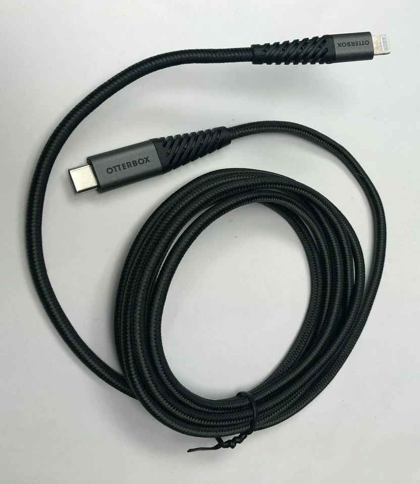 OTTERBOX Rugged Strong USB-C Apple iPhone/iPad 1m/2m - Image 3 of 4