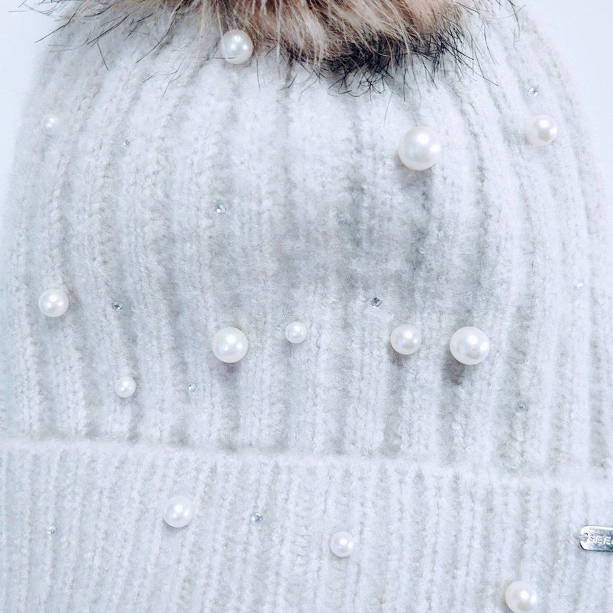 NWT IN BOX STEVE MADDEN LIGHT GREY KNIT BLING HAT/BEANIE 