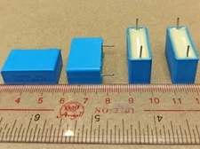 4 pcs EPCOS SIEMENS 653 1uF +/-5% 250V metallised polypropylene film capacitor