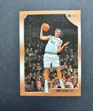 1998-99 Topps Basketball Dirk Nowitzki Rookie Card No. 154 Dallas Mavericks . rookie card picture