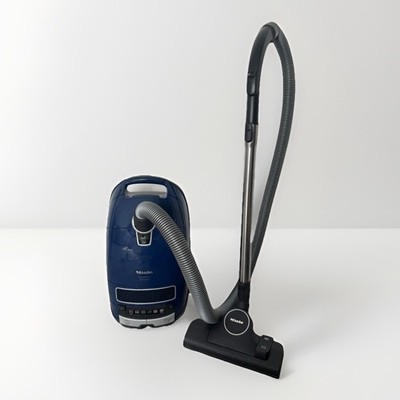 Miele Staubsauger C3 Complete 125 Edition mit extra Beuteln getestet & funktionsfähig