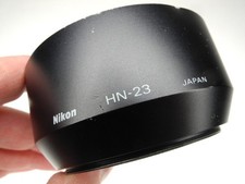  DENTED   Nikon HN-23 Camera Lens Hood For AF 85mm f/1.8  85mm f/1.8D 62mm 