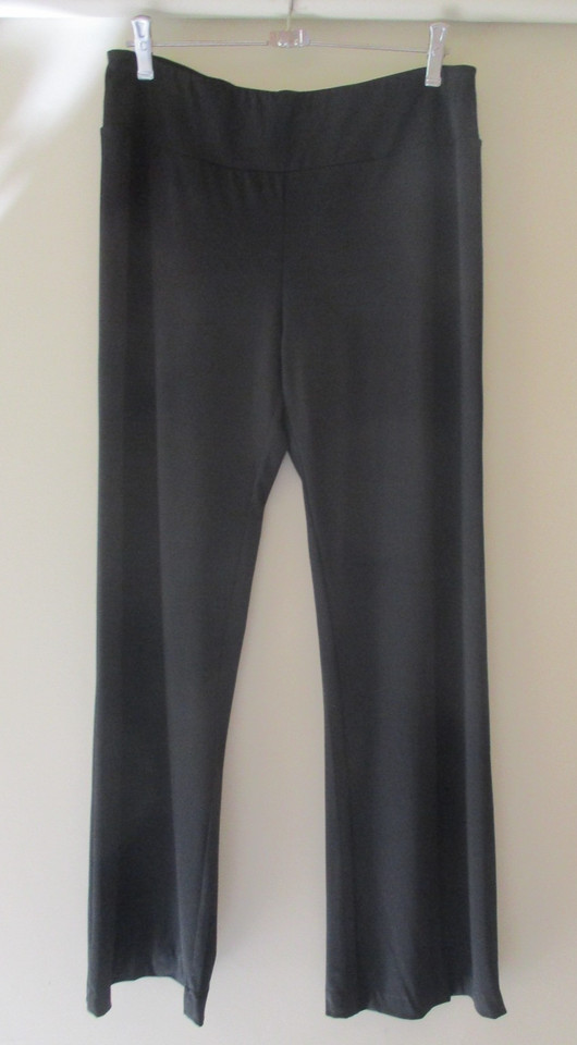Noni B Women's Long Black Pants Elastic Waist Stretch Slight Flare Cruise Size M