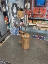 Vintage Golden Rod Dutton-Lainson Co 1 1/2 Pint Oil Can/Oiler Hastings Nebraska